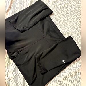Nike running leggings size M
